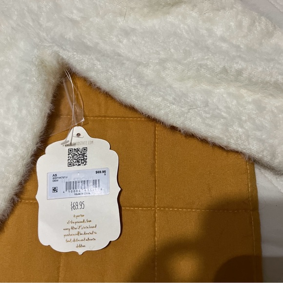 COPY - Altr’d State Small Ivory Cropped Cardigan Sweater - Picture 4 of 7